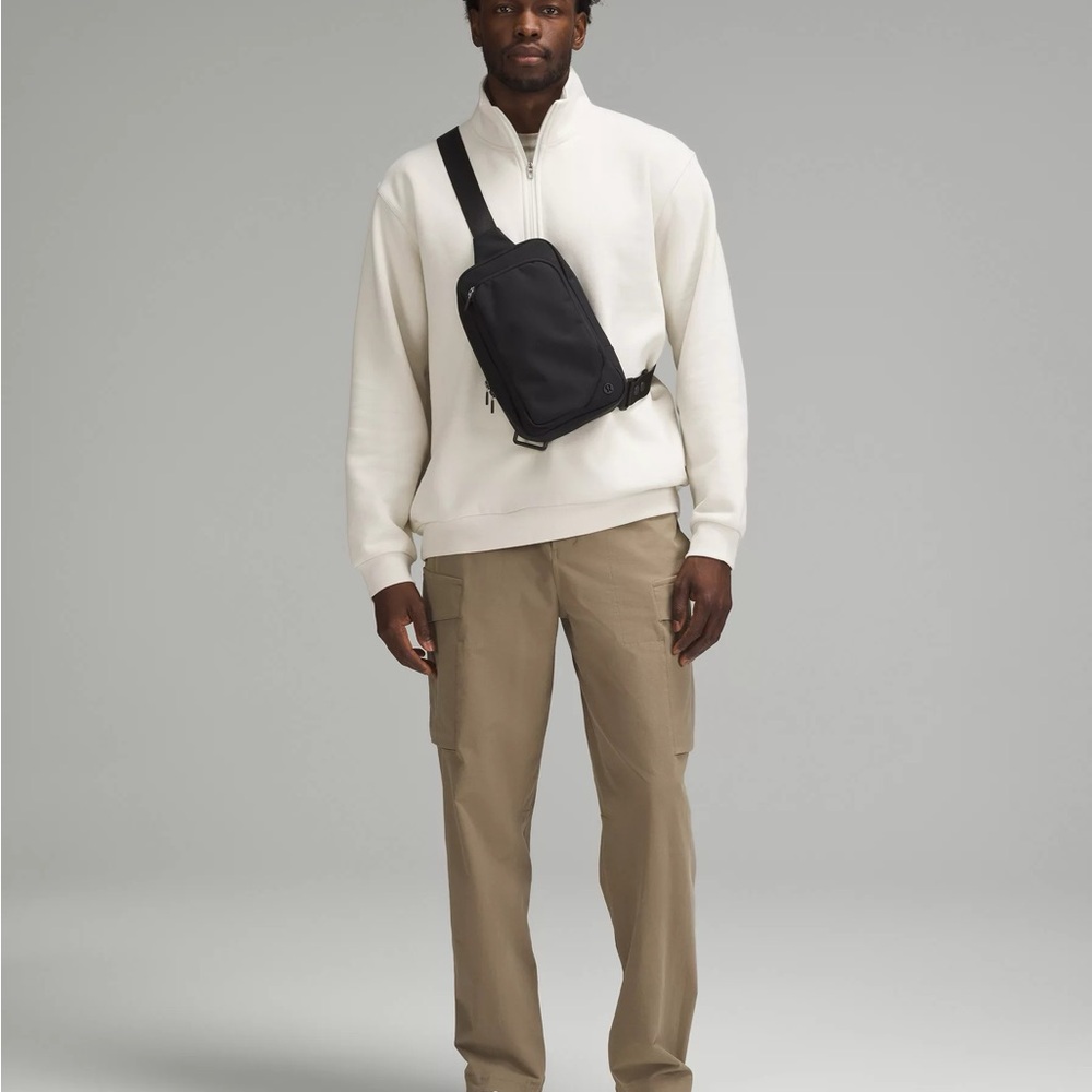 NWOT Lululemon Commuter Sling Bag